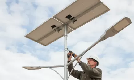 Komprehensibong Interpretasyon ng mga Bentahe, Hamon, at Solusyon ng mga Solar Street Light