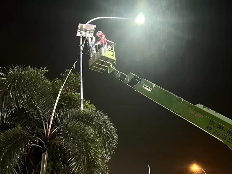 Dinisenyo para sa Tibay: Ang Walang Kapantay na Pagiging Maaasahan ng mga Solar Street Light na Panlabas